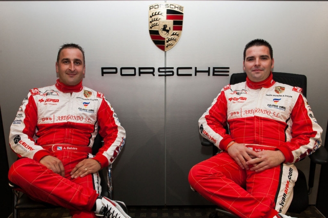 009 exposicion porsche 041